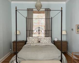 4 poster bed (queen), side tables, lamps, bench