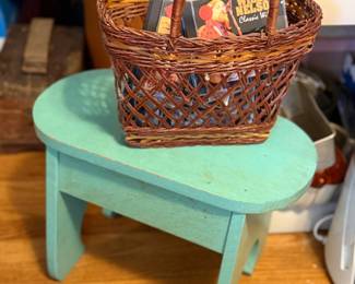 Cute step stool