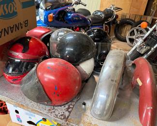Motorcycle helmets, fenders
