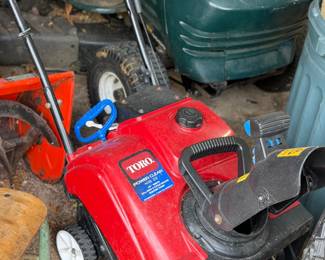 Toro snow blower