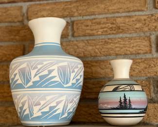 Southwestern Navajo Pottery