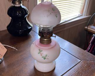 Nellie Bly Mini Lamp