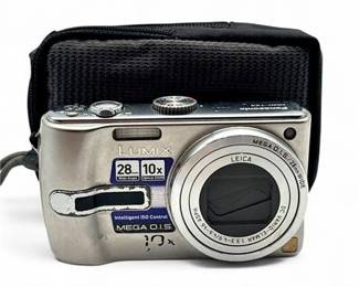 Lot 223  Vintage Panasonic Lumix DMCTZ3 Digital Camera