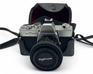 Lot 328  Vintage Minolta SRT 200 35MM SLR Camera