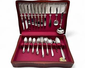 Lot 913  Vintage Oneida SilverPlated Flatware Set