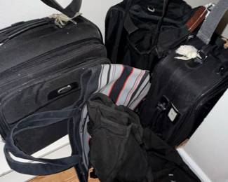 Assorted Luggage Set