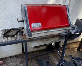 Vintage Weber Kettle Grill