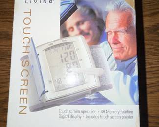 Samsung Healthy Living BT-412S Wrist Blood Pressure Monitor