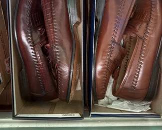 Men's leather shoes