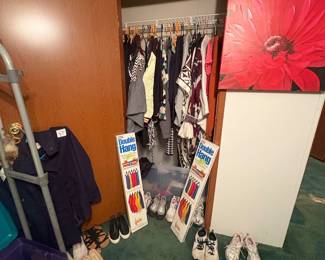 Women’s Clothes & Shoes