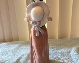 Girl with Duck" 1052, Lladro Collection with Original Boxes