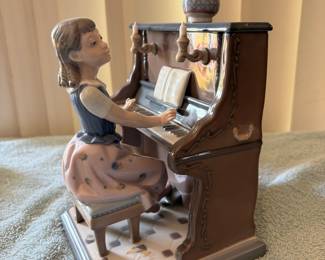 "Practice Makes Perfect" 5462, Lladro Collection with Original Boxes