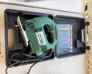 Tools Nikota Saber Saw