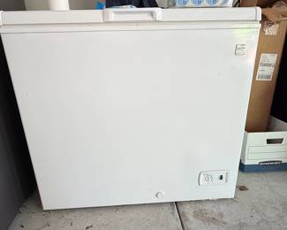 Kenmore Chest Freezer