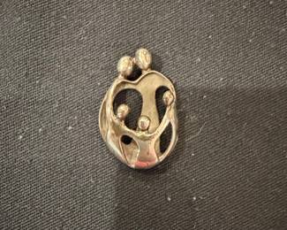 Carolyn Pollack Sterling Silver Family Embrace Pendant