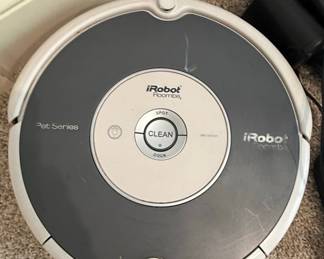iRobot Roomba 532 Pet Series Robot Vacuum