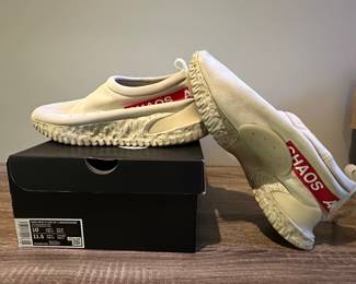 Nike Moc Flow SP / Undercover "Chaos"