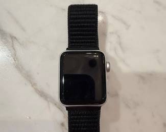 Apple Watch Series 3 GPS, 38mm Aluminum Case