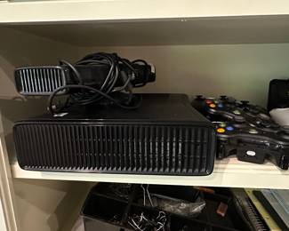 Xbox 360 Projector and Controllers Bundle