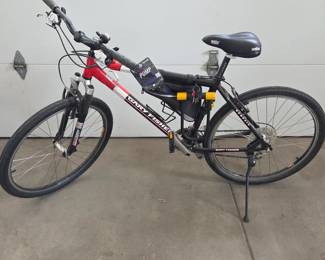 Lot #214 - Gary Fisher Genesis Mountain Bike with Shimano Acera 21-Speed and RockShox Suspension, Plus Bike Lock & Pump