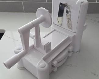 Lot #95 -  White Plastic Kitchen Grater/Slicer with Multiple Stainless Steel Blades for Vegetable and Fruit Slicing