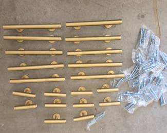 Lot #202 - Brushed Brass Cabinet Pulls & T-Bar Knobs