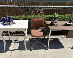 table, desk, chair, scale, microscope