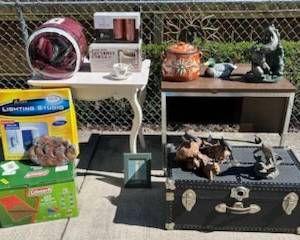 Sleeping bags, Trunk, Kokopelli, Whale sculptures