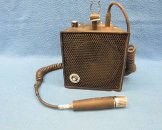 Lot 60. Rechargeable portable Lectronics Model VP18R voice projector. No recharging cord.