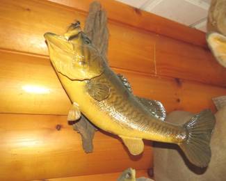 Lot 418. Largemouth bass mount