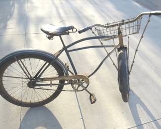 Lot 436. Vintage Ideal bicycle with reflectors on the front fender supports. Old Mpls license.
