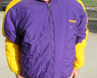 Lot 333. Team Nike Vikings XL quilted jacket in excellent condition