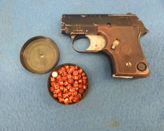 Lot 389. FIE Express 7 Italian .22 starters pistol with blanks. No permit required.