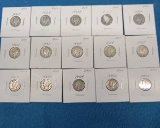 Lot 229. 15 Mercury dimes. Dates as pictured.