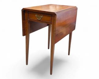 Benchmade walnut Pembroke table