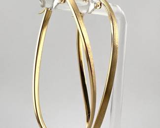 Elongated 14kt eliptical shaped hoops