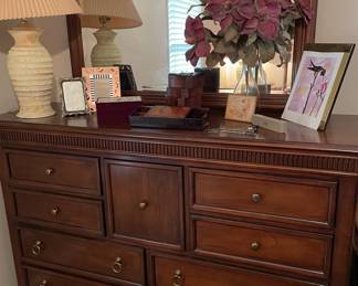 Dresser & mirror