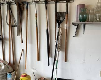 Lawn tools