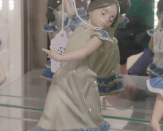 Lladro "Lolita Flamenco Dancer" Porcelain Figurine
