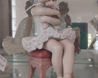 Lladro Porcelain Figurine - First Ballet #5714
