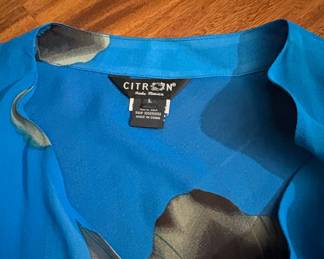 Citron Women's Blue Floral Print Kimono