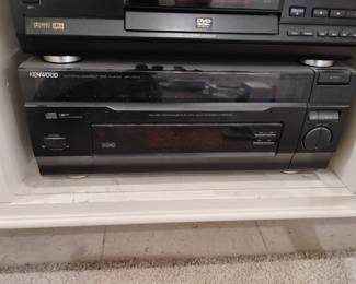Kenwood DP-J1070 Multiple Compact Disc Player