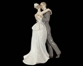 Lladro "The Happiest Day" Porcelain Figurine
