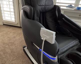 Fujiiryoki Massage Chair