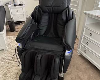 Fujiiryoki Massage Chair