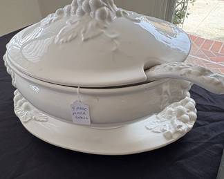 Pier 1 Imports Handcrafted "Grapevine" Punch Bowl Set