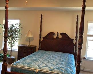 #81	Wood Full/Queen 4 poster Bed w/Full Size Mattress/Boxsprings 	 $375.00 