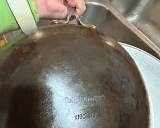 #98	Calphalon Set of 3 - 2 skillets and large lid	 $35.00 