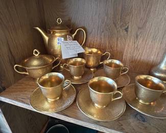 #120	Vintage Wheeling Gold Floral Design Teapot, Sugar & Creamer 5 Teacups & Saucers	 $85.00 