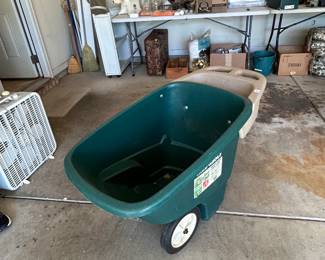 #136	Yard About Heavy Duty Lawn Cart - Big 6 CU Capacity 	 $35.00 